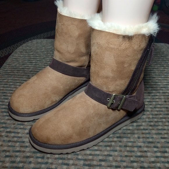 UGG Tan and Brown Winter Boots - Picture 4 of 12